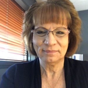 Meet your Posher, Annette